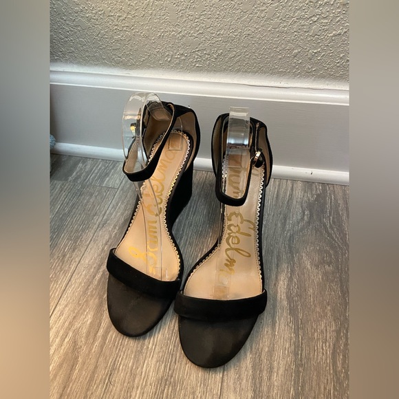 Sam Edelman Women’s Neesa Black Suede Leather Wedge Sandals Size 8